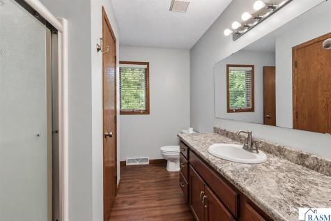 61785 Sunset Lane New Ulm MN 56073
