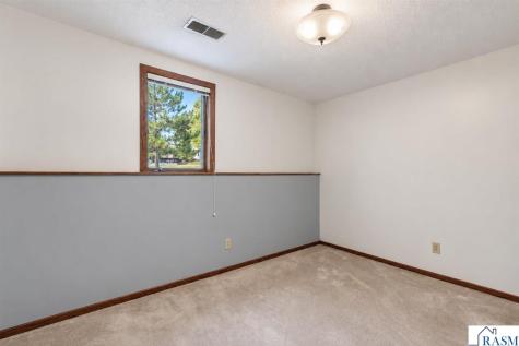 61785 Sunset Lane New Ulm MN 56073