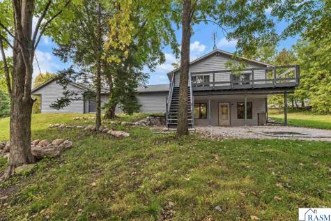 61785 Sunset Lane New Ulm MN 56073