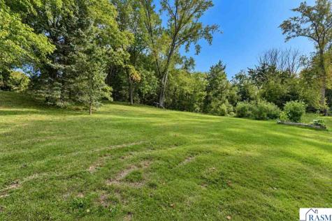 61785 Sunset Lane New Ulm MN 56073