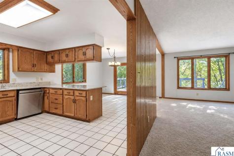 61785 Sunset Lane New Ulm MN 56073