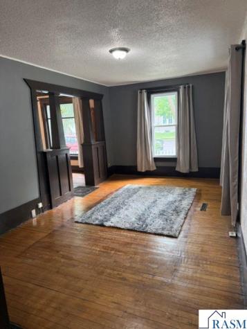 302 Nicollet Avenue North Mankato MN 56003