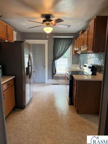 302 Nicollet Avenue North Mankato MN 56003