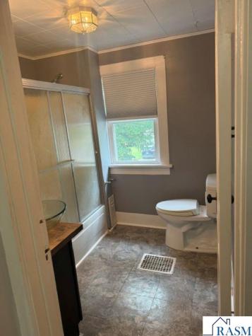302 Nicollet Avenue North Mankato MN 56003