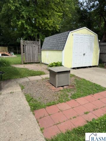 302 Nicollet Avenue North Mankato MN 56003