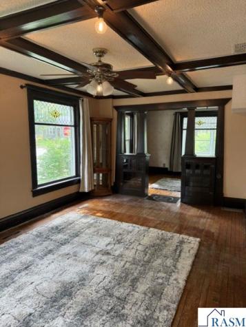 302 Nicollet Avenue North Mankato MN 56003