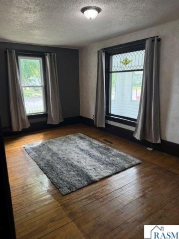 302 Nicollet Avenue North Mankato MN 56003
