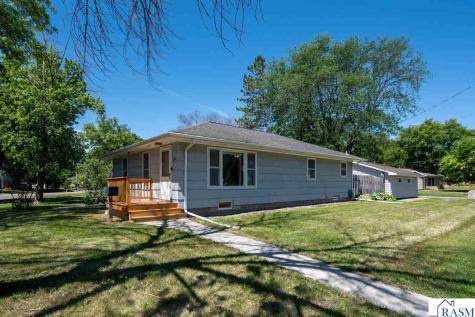 134 Haynes Street Mankato MN 56001