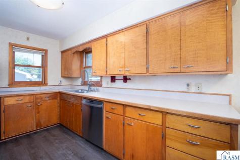 134 Haynes Street Mankato MN 56001