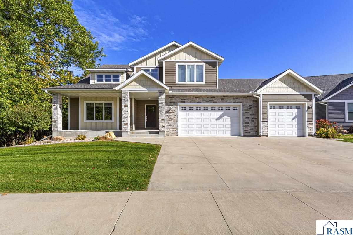 317 Oak Marsh Drive Mankato MN 56001