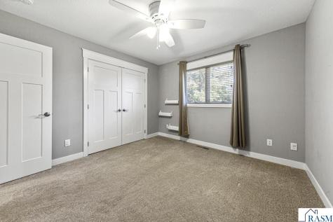 317 Oak Marsh Drive Mankato MN 56001
