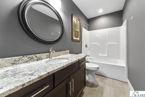 317 Oak Marsh Drive Mankato MN 56001