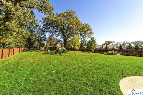 317 Oak Marsh Drive Mankato MN 56001