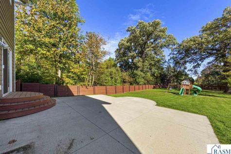 317 Oak Marsh Drive Mankato MN 56001