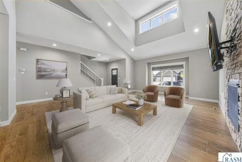317 Oak Marsh Drive Mankato MN 56001