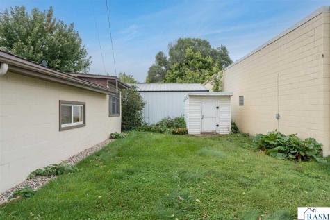 212 E Rock Street Mankato MN 56001-3047