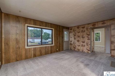 212 E Rock Street Mankato MN 56001-3047