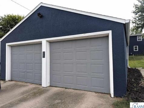 1020 N German Street New Ulm MN 56073