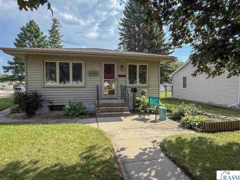 1326 N Payne Street New Ulm MN 56073