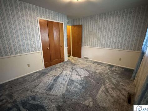 15 SE 10 Street Wells MN 56097