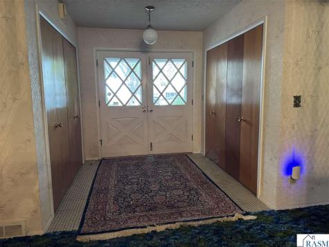 15 SE 10 Street Wells MN 56097