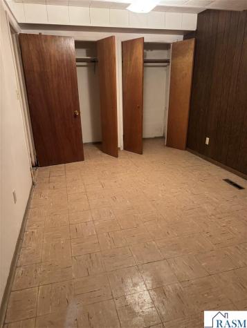 15 SE 10 Street Wells MN 56097