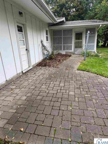 15 SE 10 Street Wells MN 56097