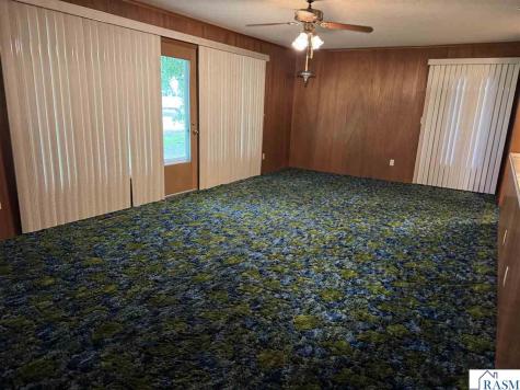 15 SE 10 Street Wells MN 56097