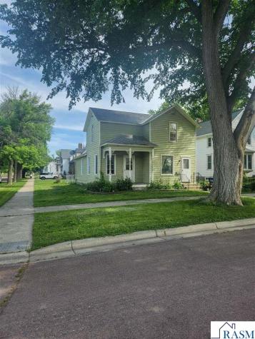 120 NW Elm Street Sleepy Eye MN 56085