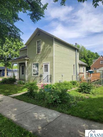 120 NW Elm Street Sleepy Eye MN 56085