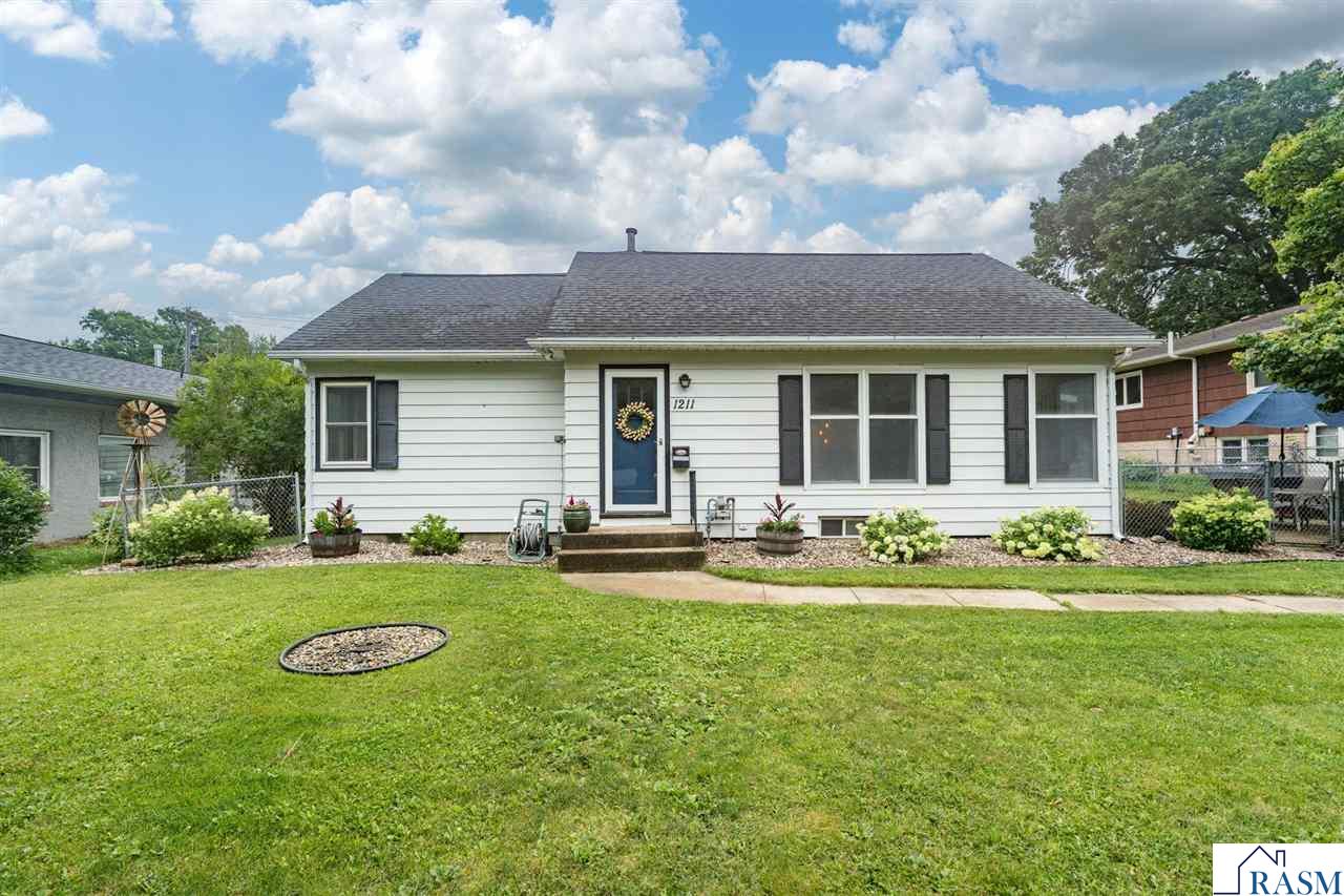 1211 Carney Avenue Mankato MN 56001