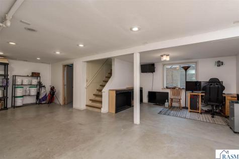 1211 Carney Avenue Mankato MN 56001