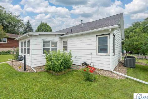 1211 Carney Avenue Mankato MN 56001