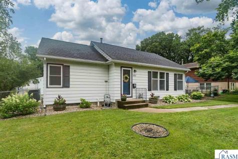 1211 Carney Avenue Mankato MN 56001