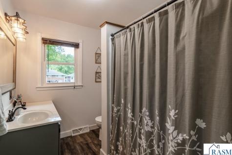 360 N Park Avenue Le Center MN 56057