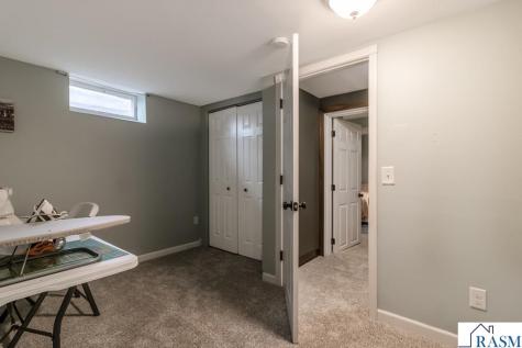 360 N Park Avenue Le Center MN 56057