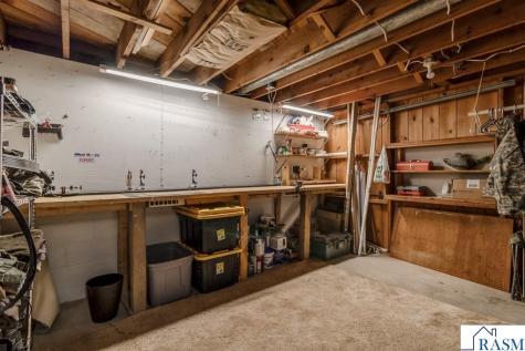360 N Park Avenue Le Center MN 56057
