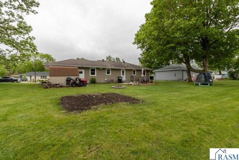 360 N Park Avenue Le Center MN 56057