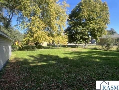 414 W Main Street Waterville MN 56096