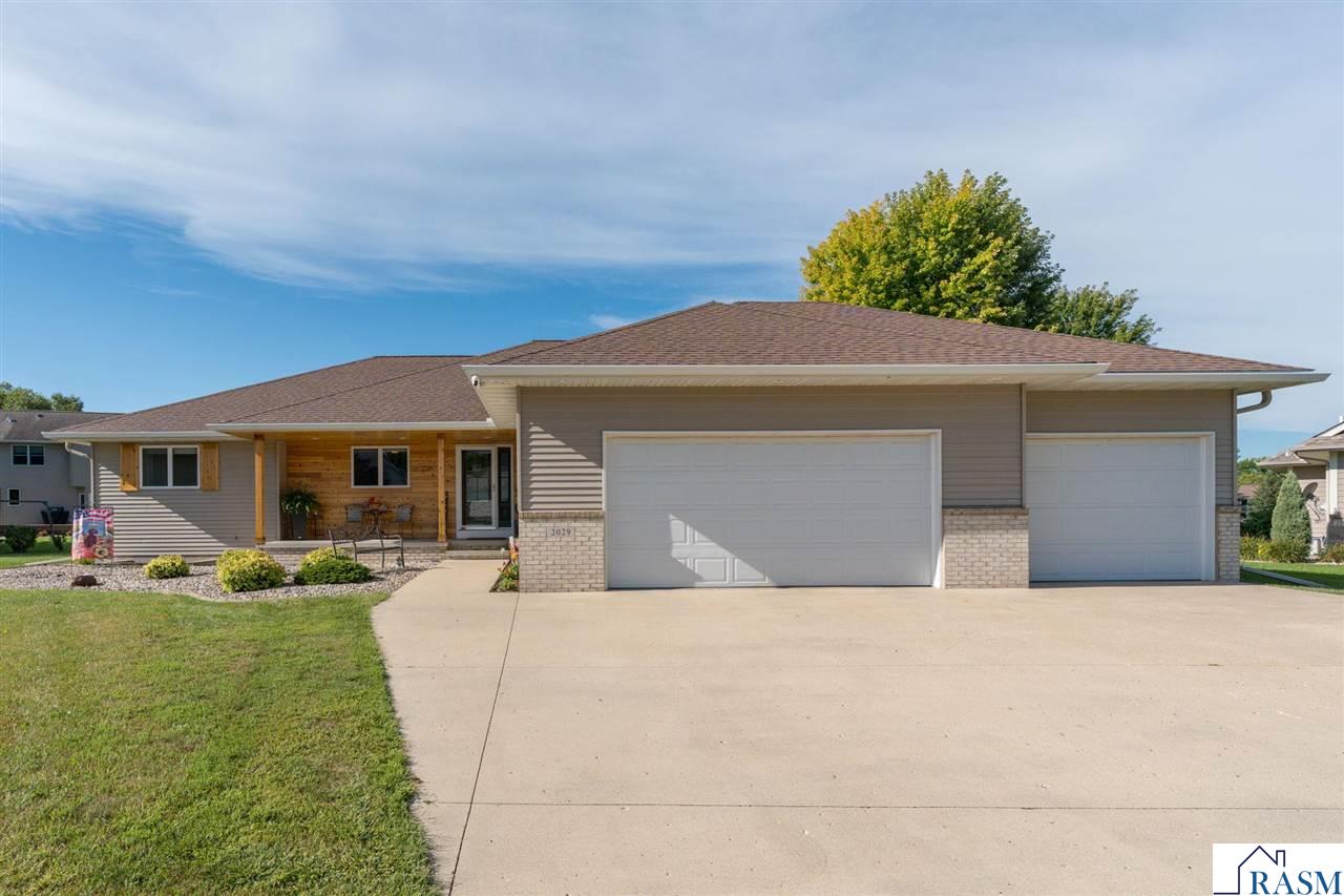 2029 Sundance Lane North Mankato MN 56003