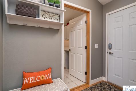 2029 Sundance Lane North Mankato MN 56003