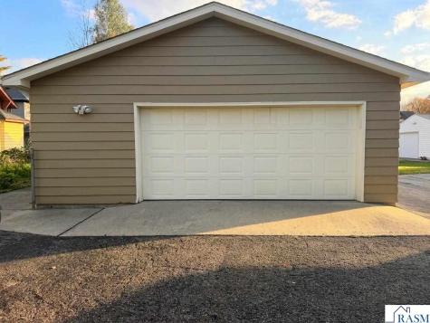 609 Wall Street North Mankato MN 56003