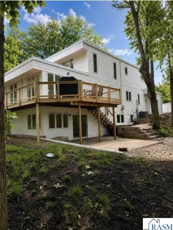 317 Meadow Woods Drive Mankato MN 56001