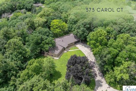 373 Carol Court North Mankato MN 56003