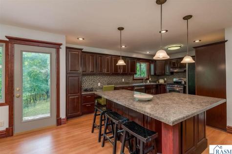 373 Carol Court North Mankato MN 56003