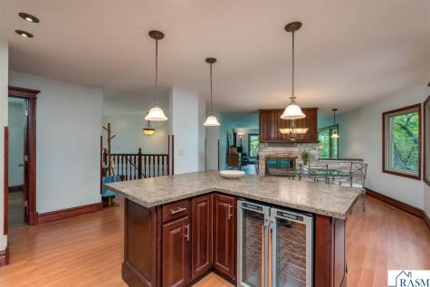 373 Carol Court North Mankato MN 56003
