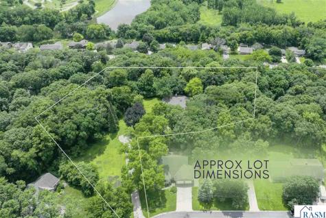 373 Carol Court North Mankato MN 56003