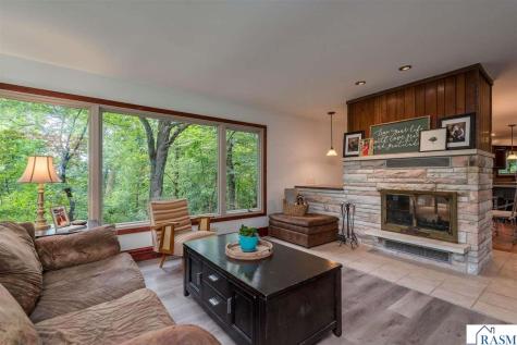 373 Carol Court North Mankato MN 56003