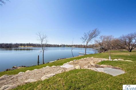 220 Laclaire Street Lake Crystal MN 56055