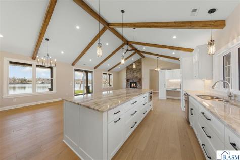220 Laclaire Street Lake Crystal MN 56055